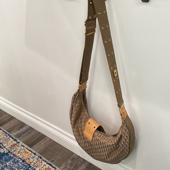 Authentic Dior Bag - Picture 5 of 9